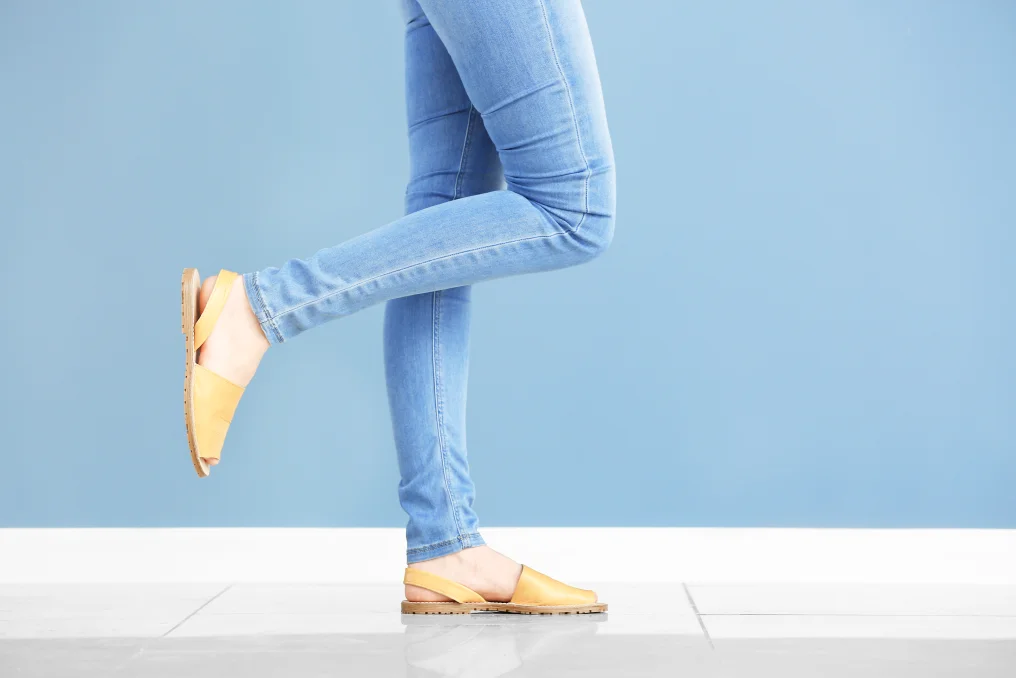 O脚を改善して美しい脚のラインになった女性